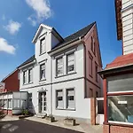 - Stadtnest Apartman Borkum